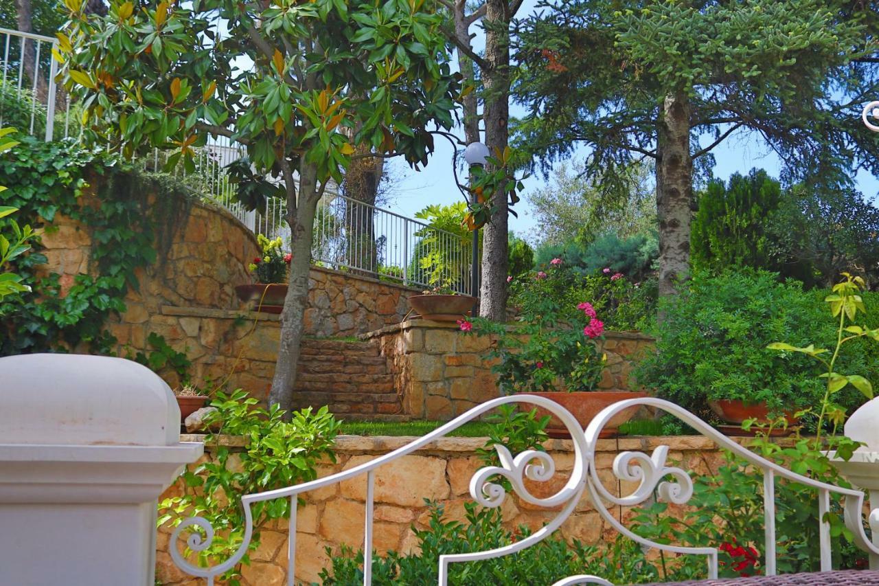Villa Angelina Selva Di Fasano Bagian luar foto